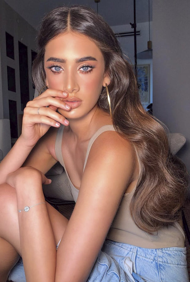 Amazing Hairstyles for Long Hair 2021 (3)