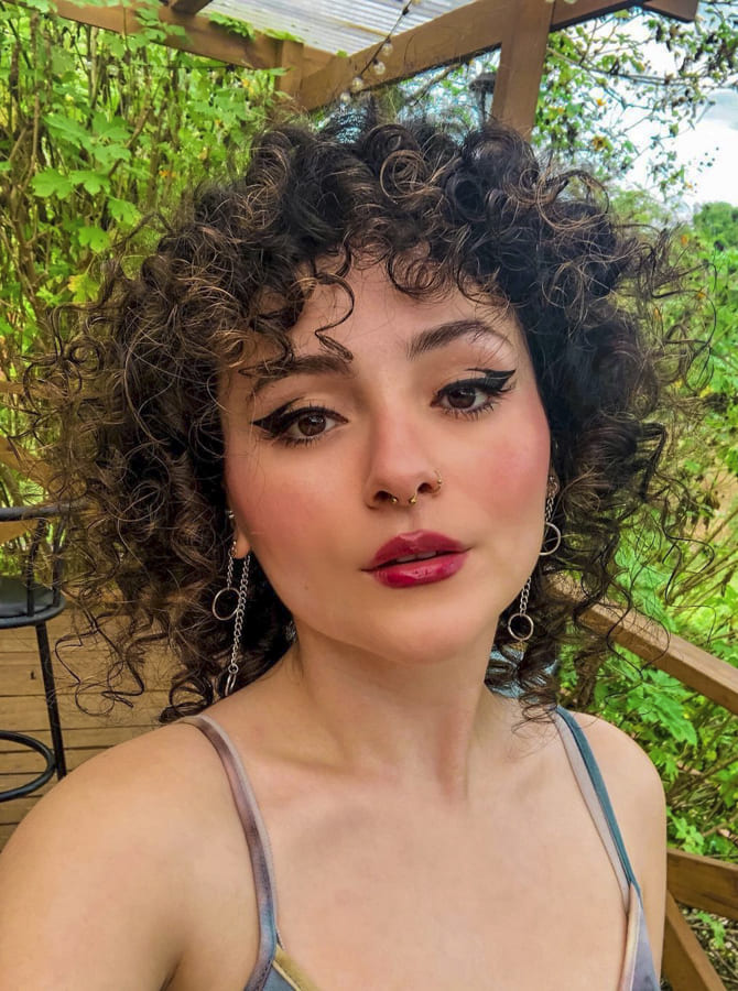 7 Short Curly Haircut Ideas For Spring 2022 If You're Craving A New Look