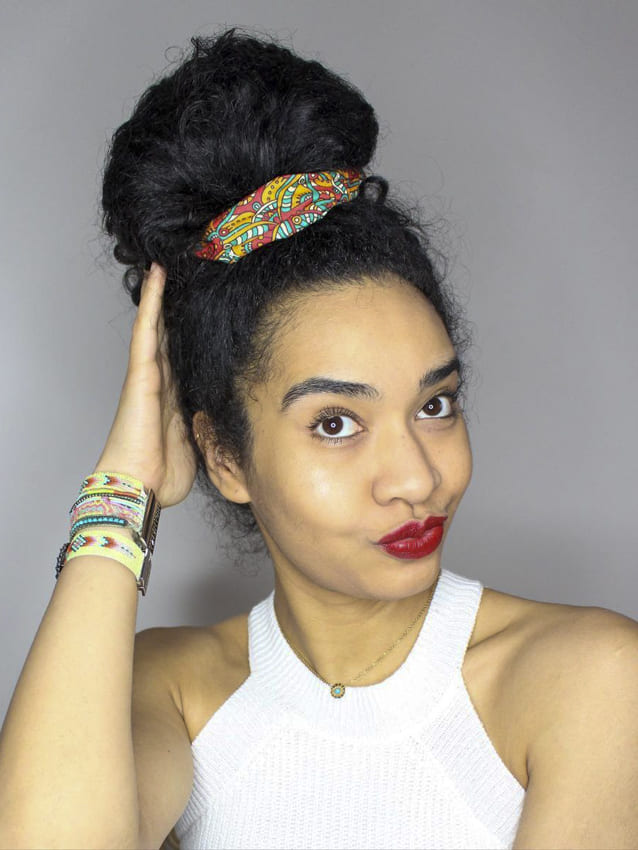 Hair bun for black women