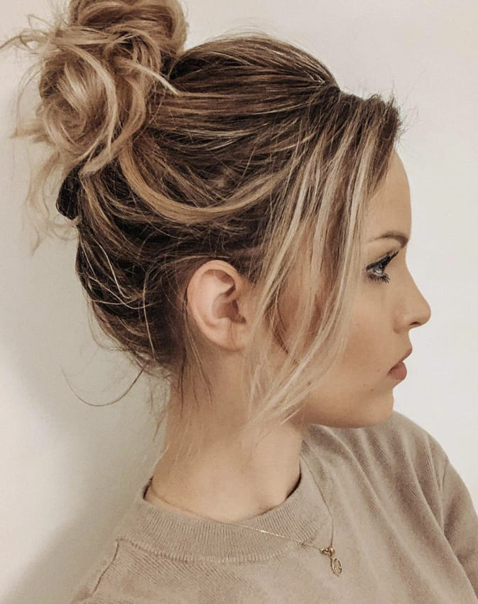 Hair bun for blonde women