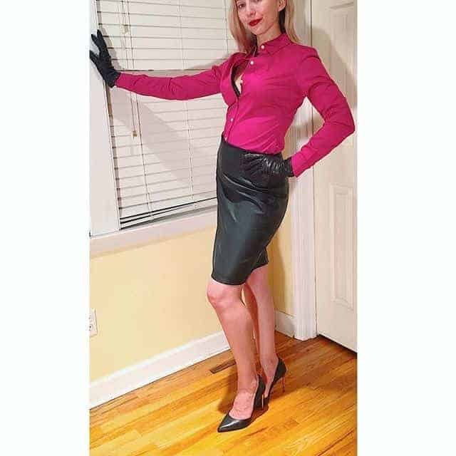 knee length leather skirt.