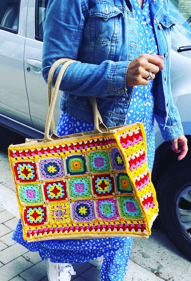 Little Granny Square Crochet Bags (2)