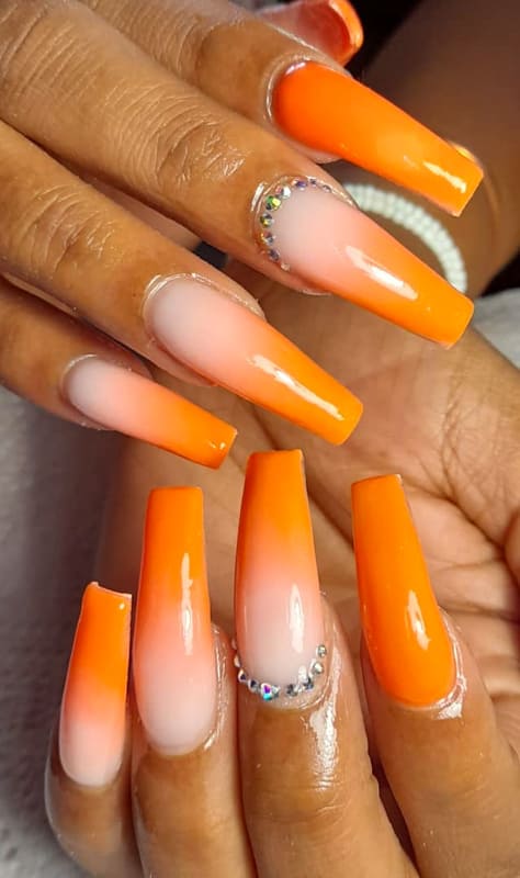 Easy orange ombre nails