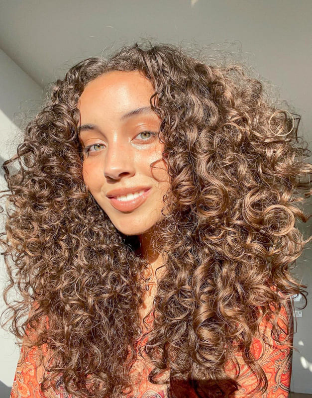 Curly hairstyles | Gallery posted by ashley | Lemon8