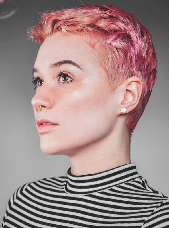 Short pixie pink hairstyles