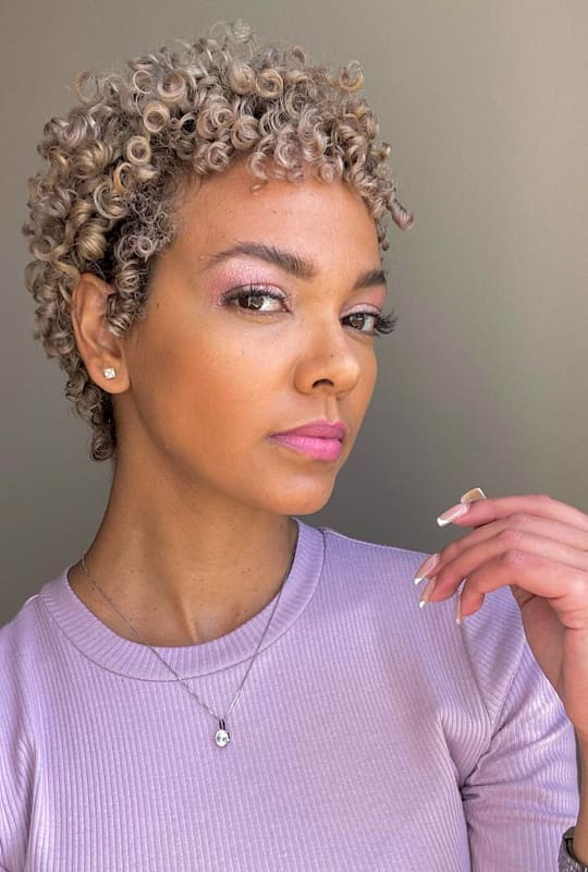 blonde ombre short curly hairstyles for black women