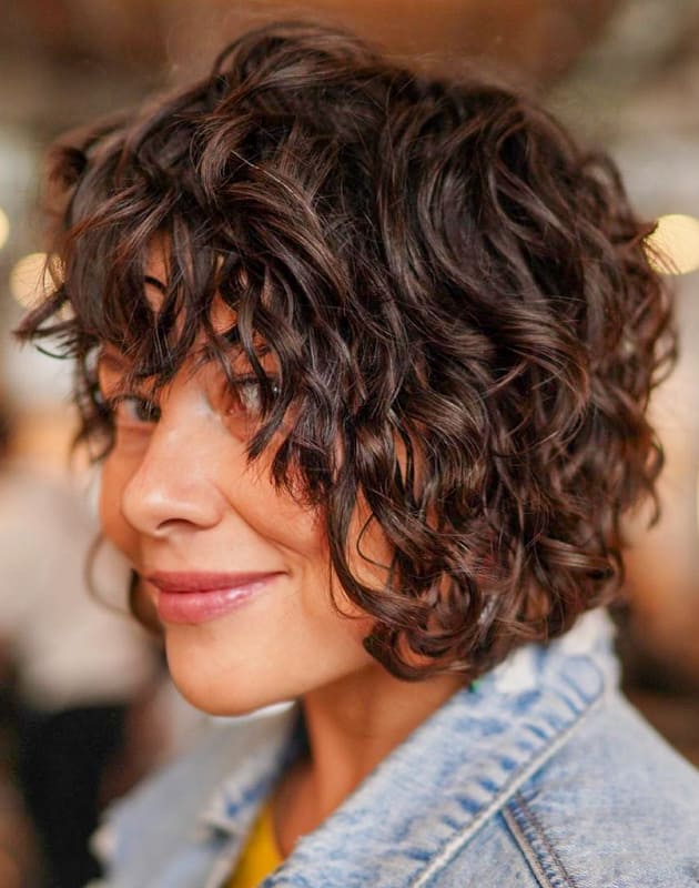 short curly hairstyles with bangs