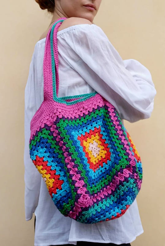 pig pieces granny square crochet bag