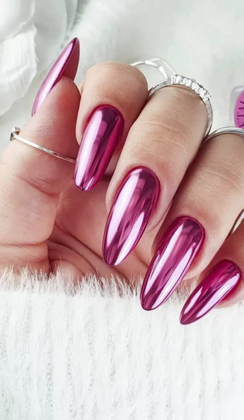 Pink metallic nails