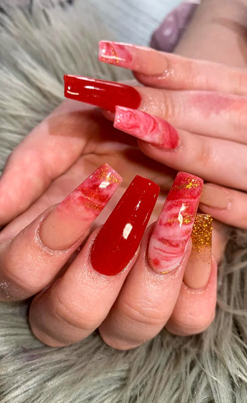Acrylic red marble nails
