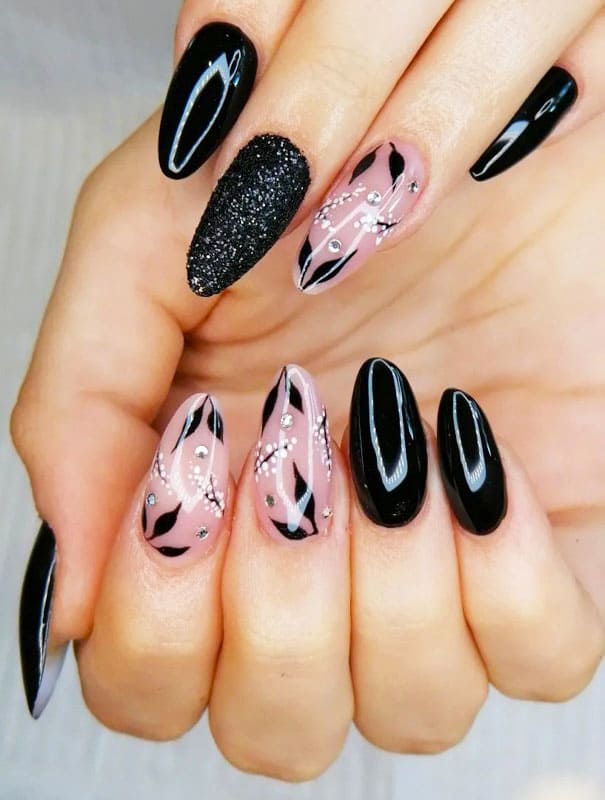 Almond Black Nails