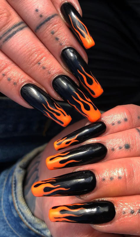 Black and orange coffin nails