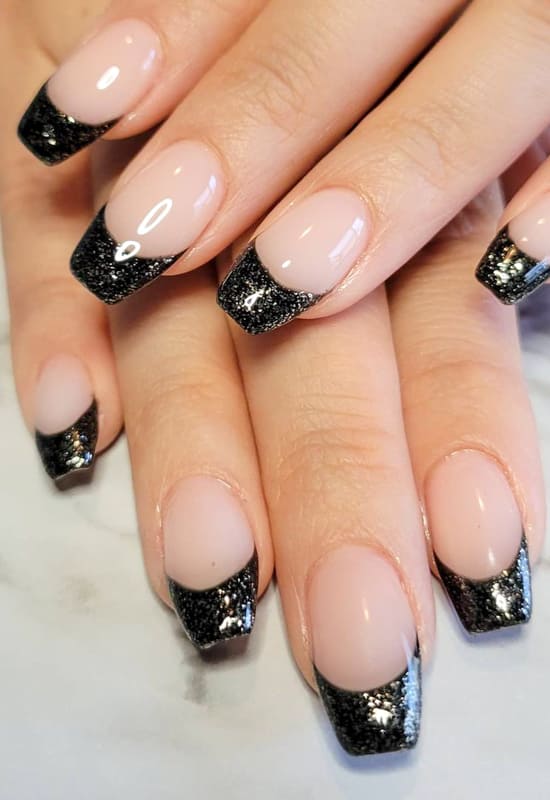 Black french tip nails