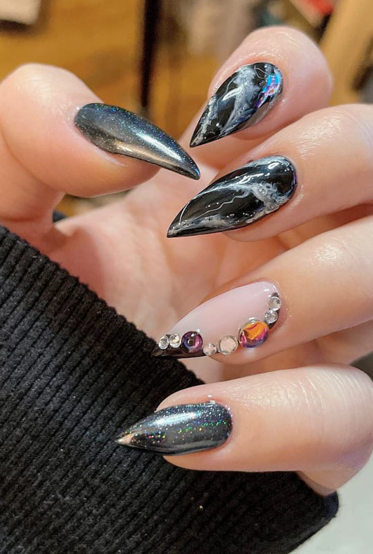 Black stone marble nails