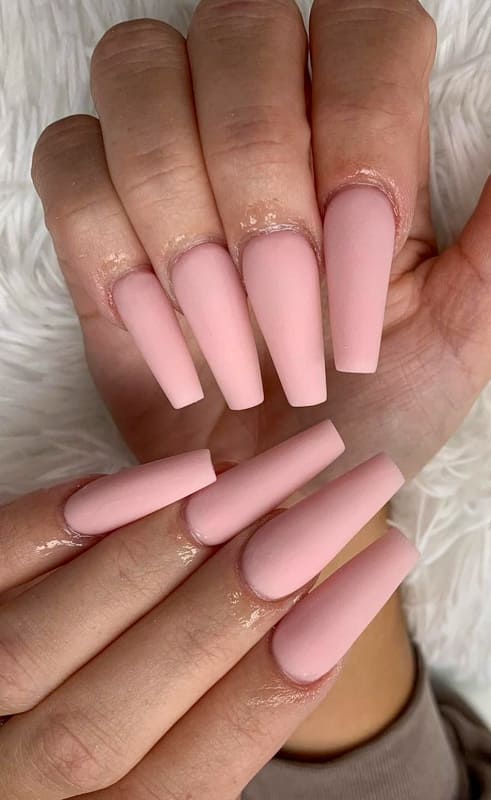 Long matte coffin nails