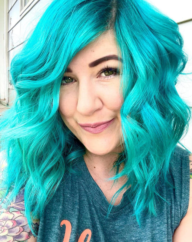 Medium teal blue hair