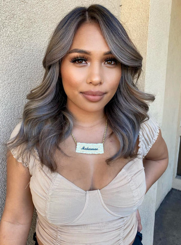 Medium wavy silver and brown hair