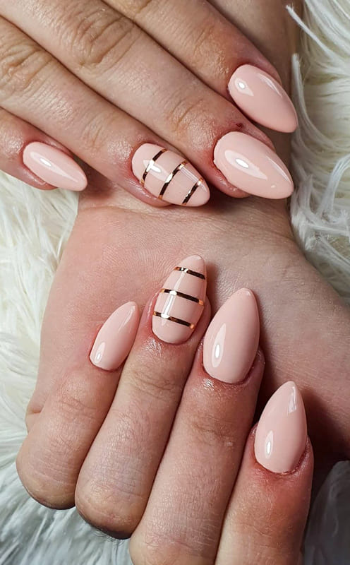 Short nude almond nails