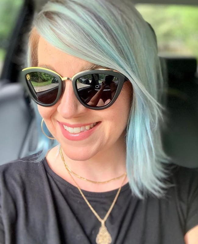 Short pastel teal hair