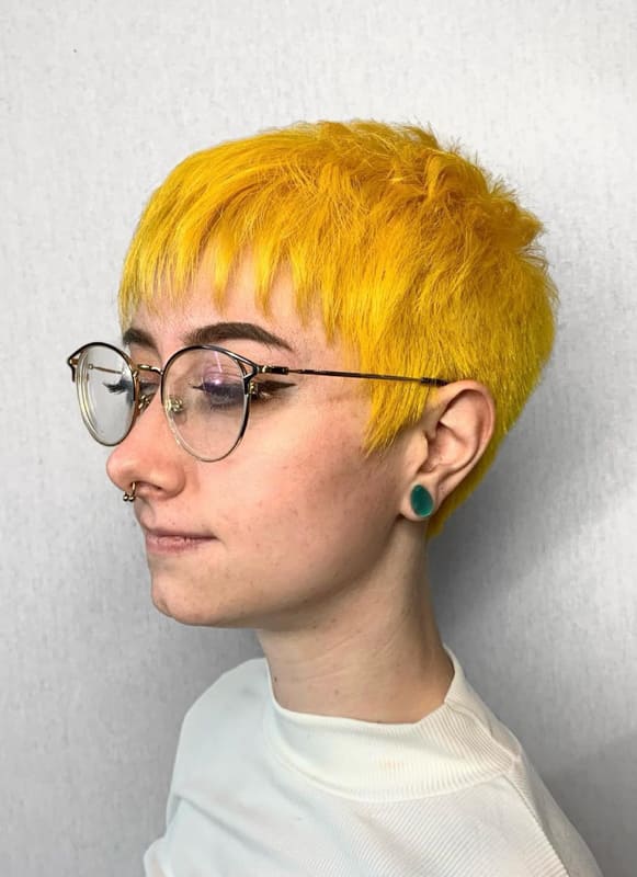 Short yellow pixie hair