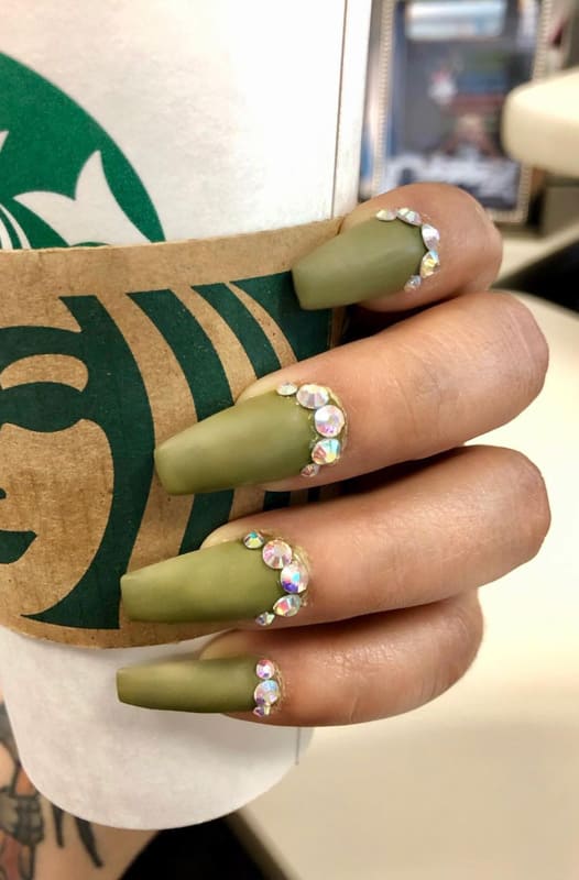 Matte olive green nails