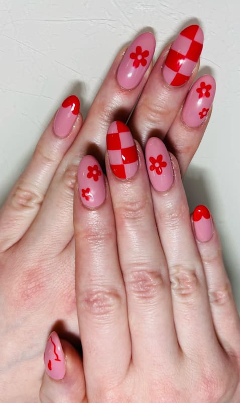 Acrylic red and pink nails