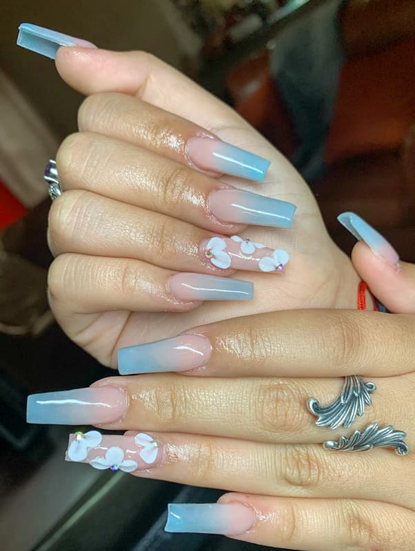 Baby blue ombre nails