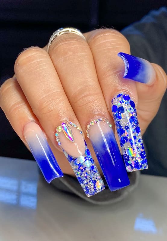 Long blue summer nails