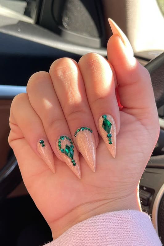 Long stiletto glitter nails