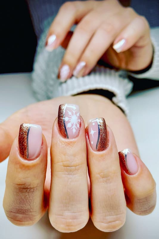 Chrome short square nails