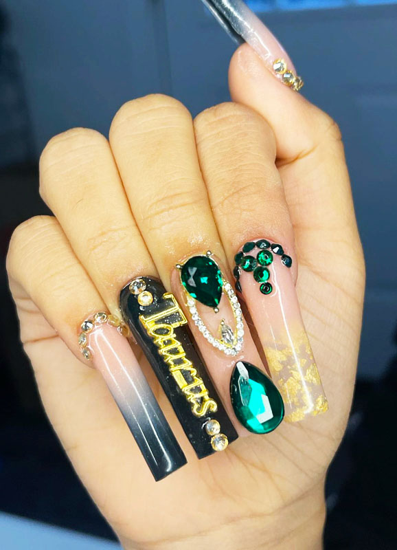 Emerald green ombre nails