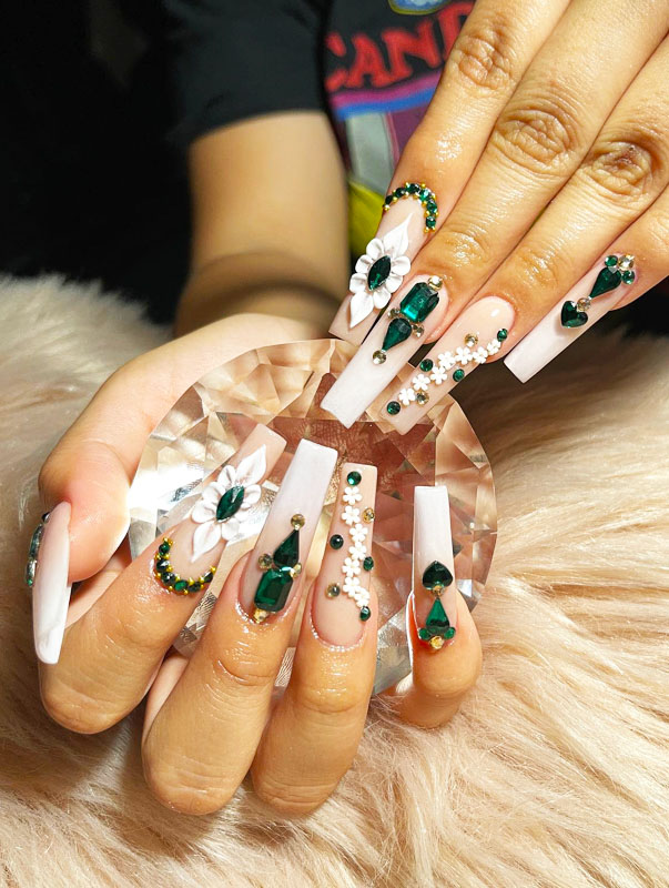 Ombre nude emerald green nails